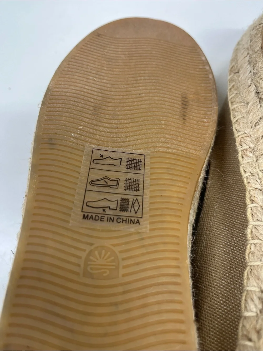New Soludos Espadrilles in Tan Size 10
